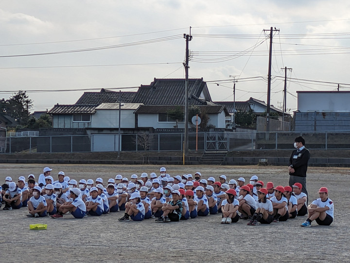 Pxl_20231129_044220446